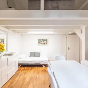 Ubaldini House, By Short Holidays Appartamento Bologna